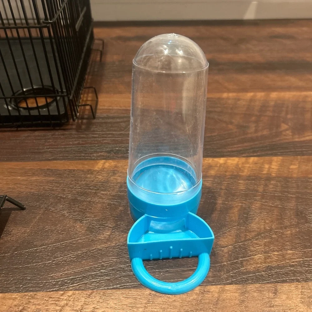 Premium Black Wire Small Pet Habitat with Clear Tunnel